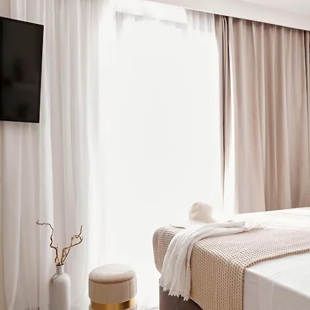 Atlas Apartahotel