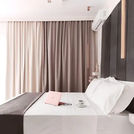 Atlas העיירה סקיאתוס